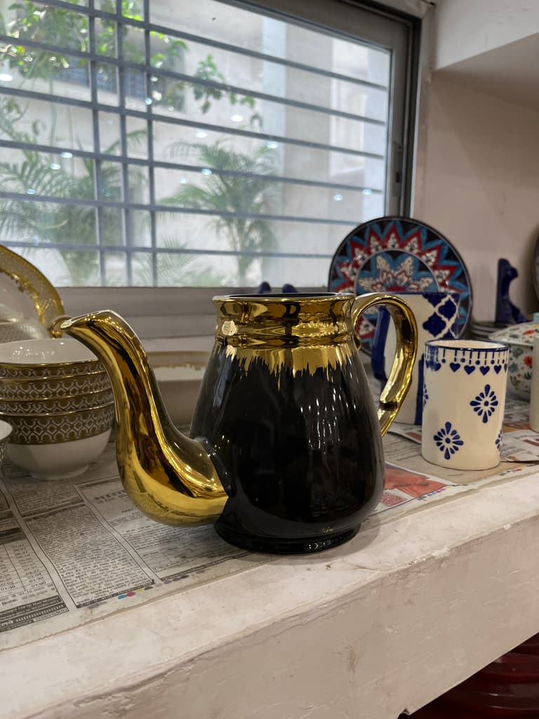 Gold Vase with Black Liquid | Vase | Glass | Gold and Black