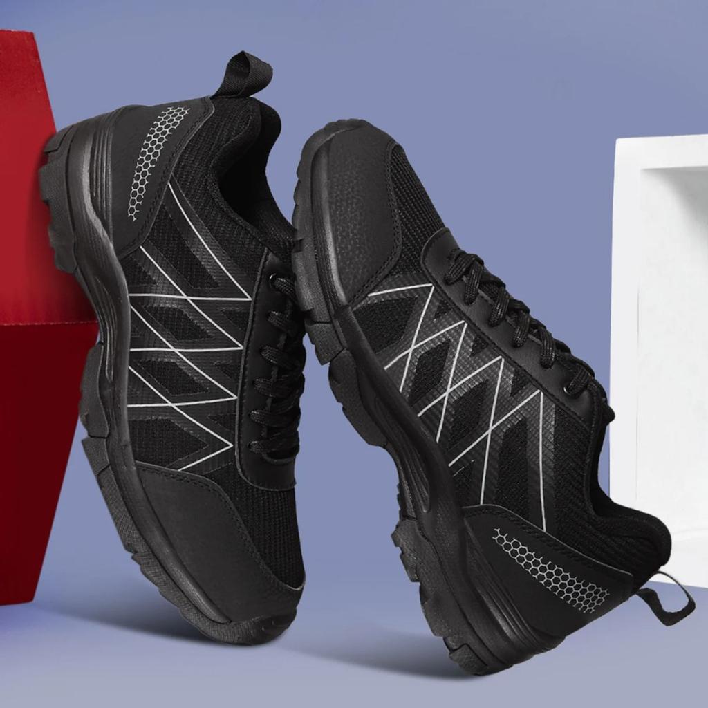 Leap7x Black Sports Lace-Up Trekking Shoes For Men MOUNTAIN2E By Liberty — photo 4