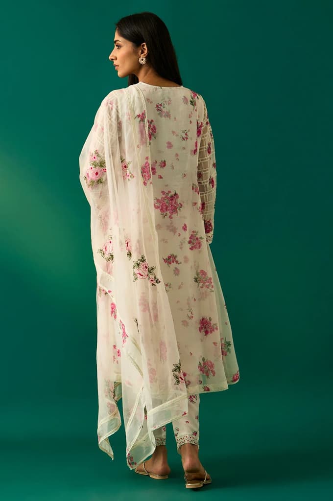 Off White Dori Embroidery Flared Silver Chiffon Kurta, Pants and Dupatta Set — photo 4