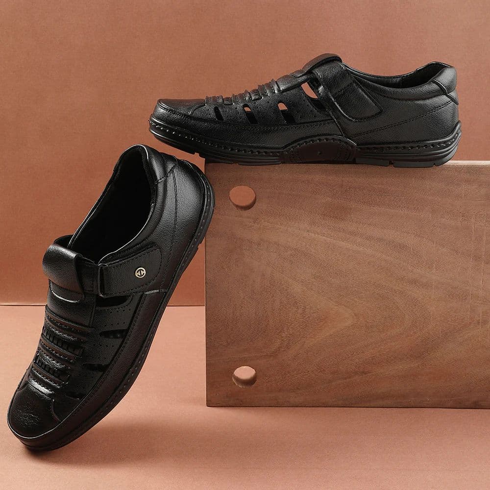 Healers Black Casual Sandal For Men ERL-19 By Liberty — photo 4