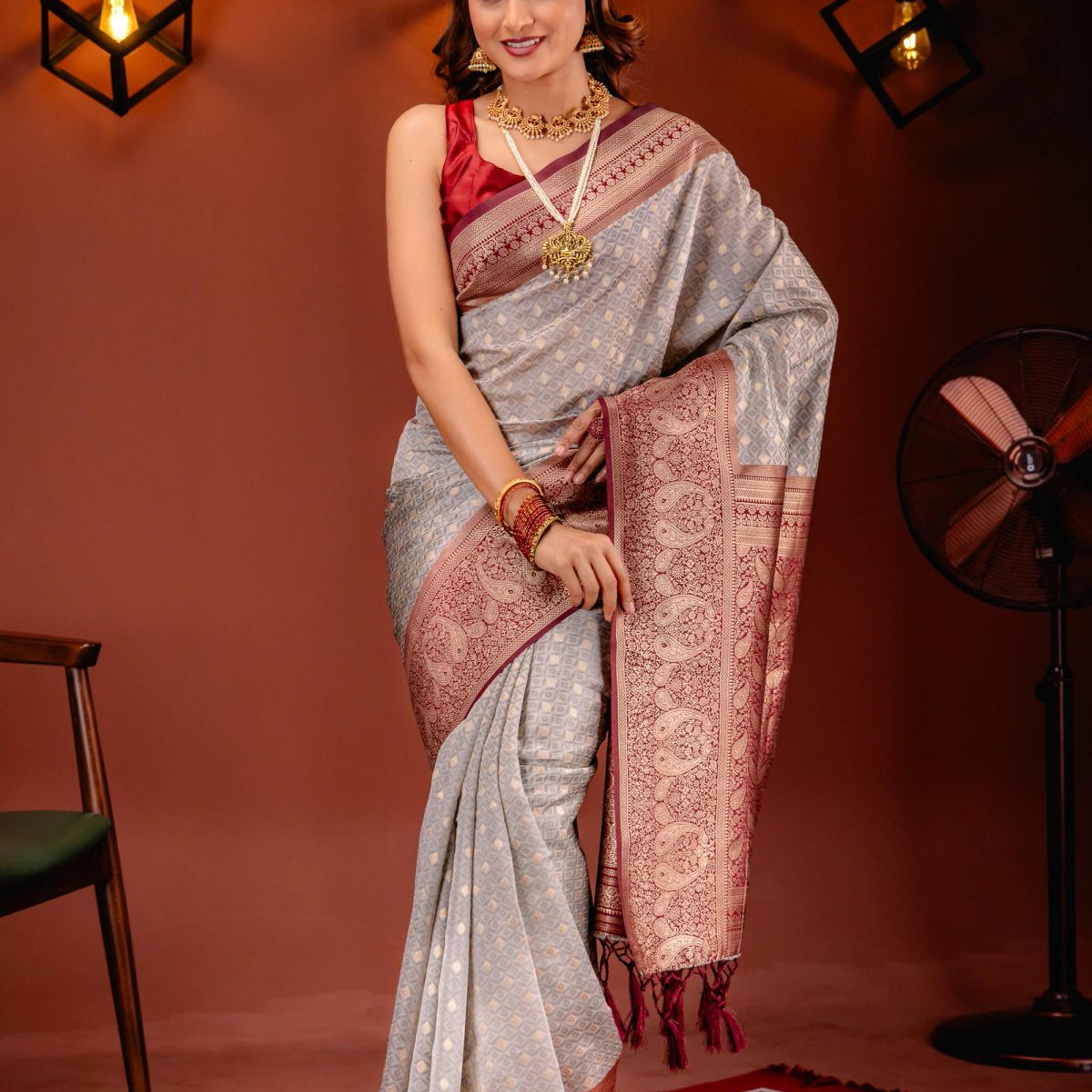 Mimosa Women's Woven Design Kanjivaram Style Art Silk Saree With Blouse Piece : SA00001612BEGFREE