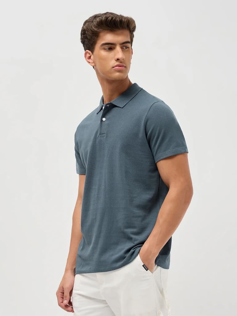 Men's Dark Grey Solid Regular Fit Half Sleeve Cotton Polo T-Shirt — photo 2