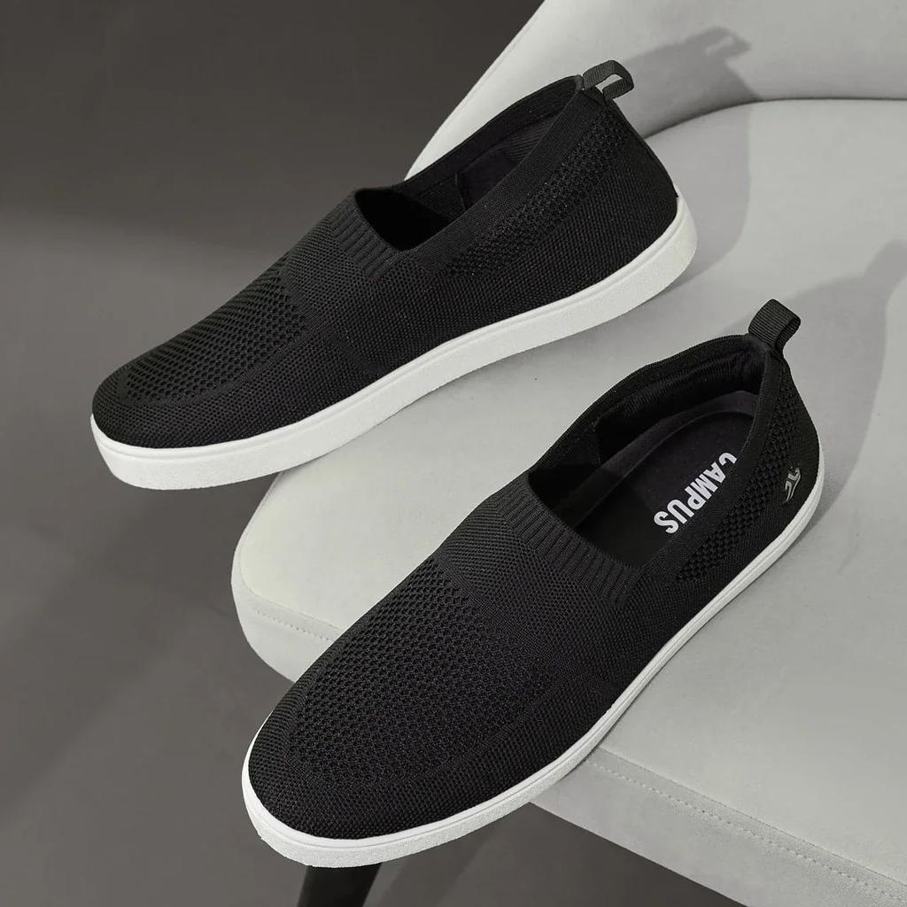AXTO Black Men's Walking Shoes