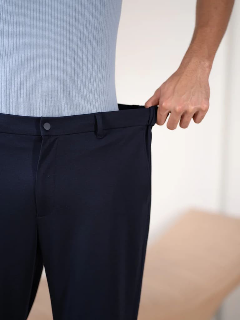 Deckhand Navy Stretchable Travel Pants — photo 5