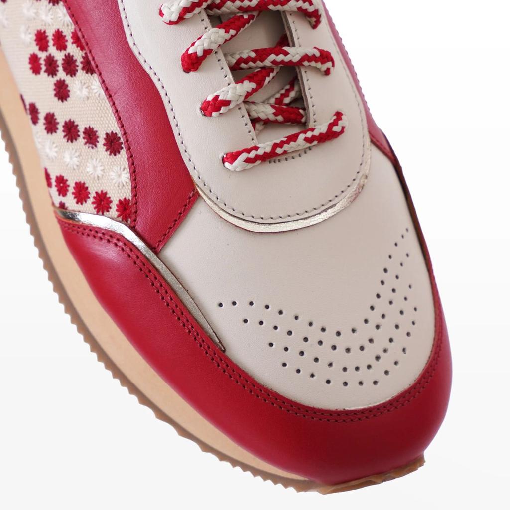 Gully Number 002 - 1980 Wizard Red — photo 3