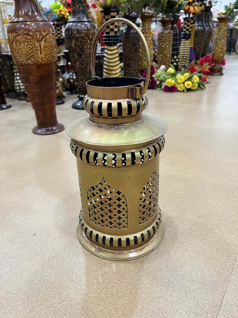 Gold and Black Vase | Vase | Ceramic | Gold and Black