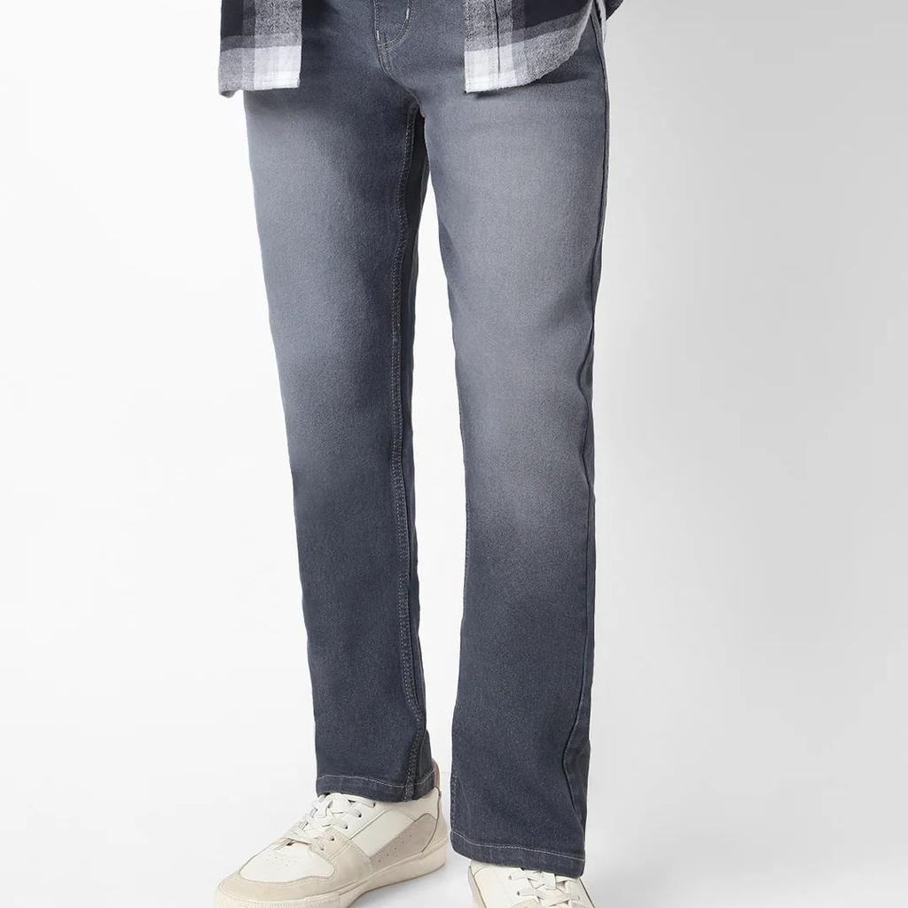 Men's Grey Straight Fit Washed Jeans Stretchable