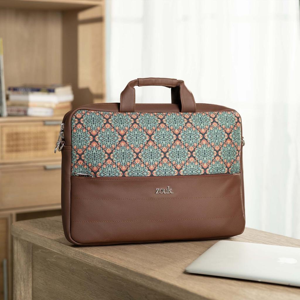 Kolkata Nouveau Men's Arin Laptop