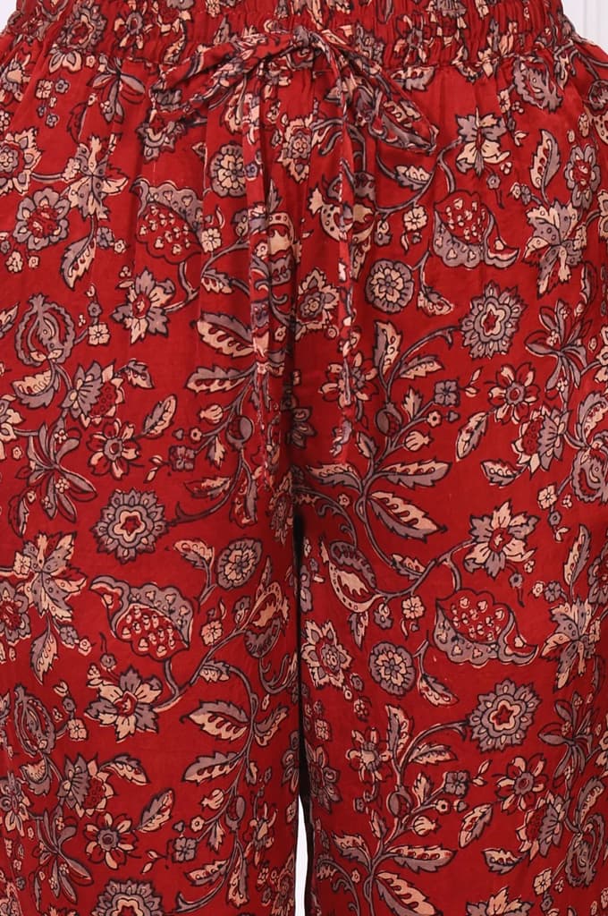 Red Floral Printed Modal Satin Straight Kurta, Pants and Dupatta Set — photo 8