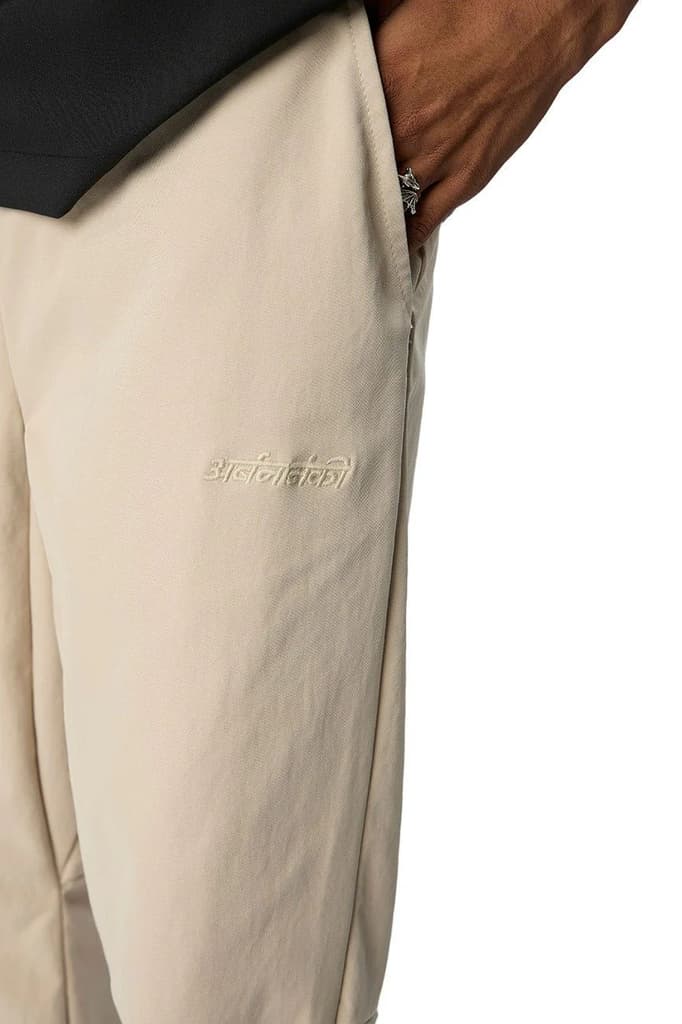 Versatile Relaxed Fit Trousers // Khaki — photo 3
