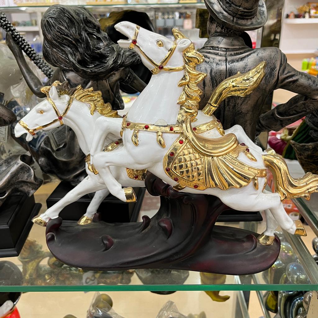 White Horse Statue | Sculpture | Porcelain | White