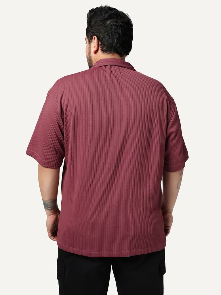 Plus Men's Light Maroon Cotton Half Sleeve Oversized Fit Textured Shirt with Cuban Collar — photo 3