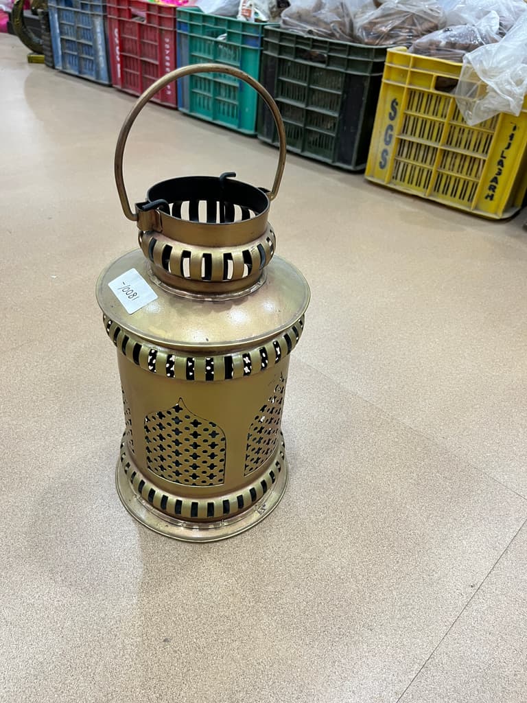 Gold and Black Vase | Vase | Ceramic | Gold and Black