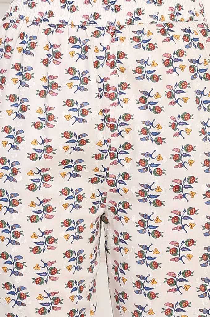 White Floral Printed Straight Pure Cotton Kurta and Straight Pant Co-ord Set — photo 9