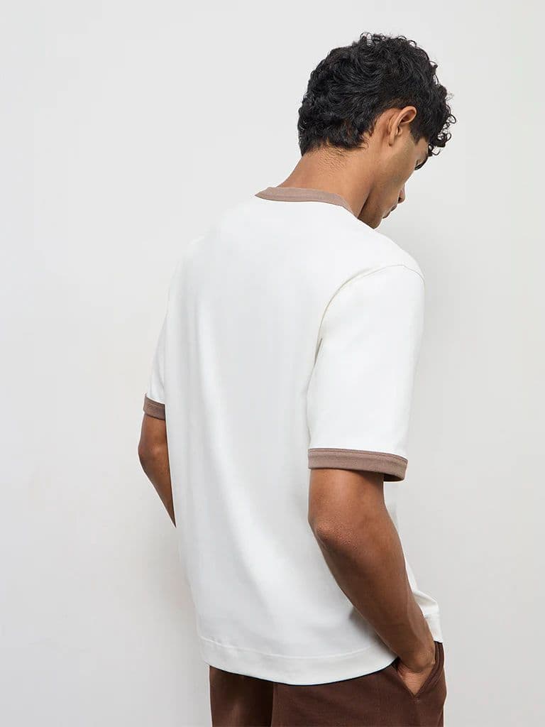 Nuoflexx Off-White Printed Relaxed-Fit Cotton-Blend T-Shirt — photo 4