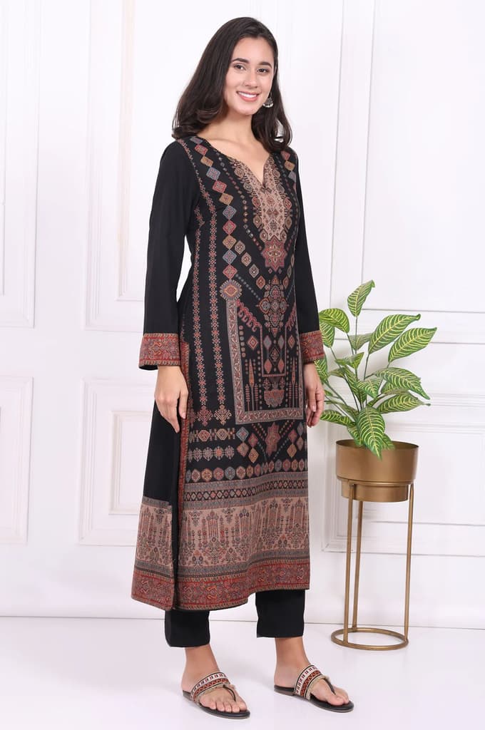 Black Ethnic Motifs Printed Straight Kurta, Pants and Shawl Set — photo 6