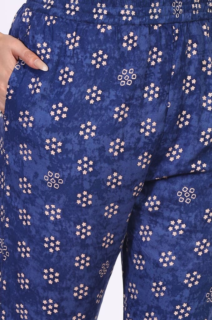Blue Floral Printed Straight Kurta with Straight Pant and Dupatta Set — photo 8