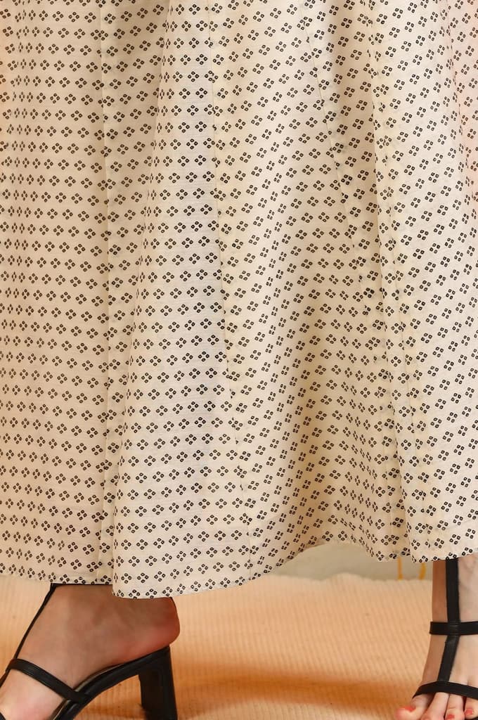 Off-White and Black Floral Printed Chanderi Short Kurta and Sharara Set with Dupatta — photo 10