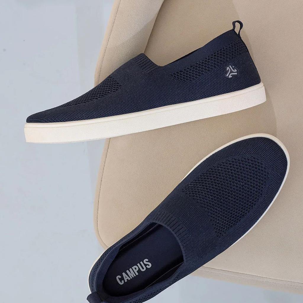 AXTO Navy Men's Walking Shoes