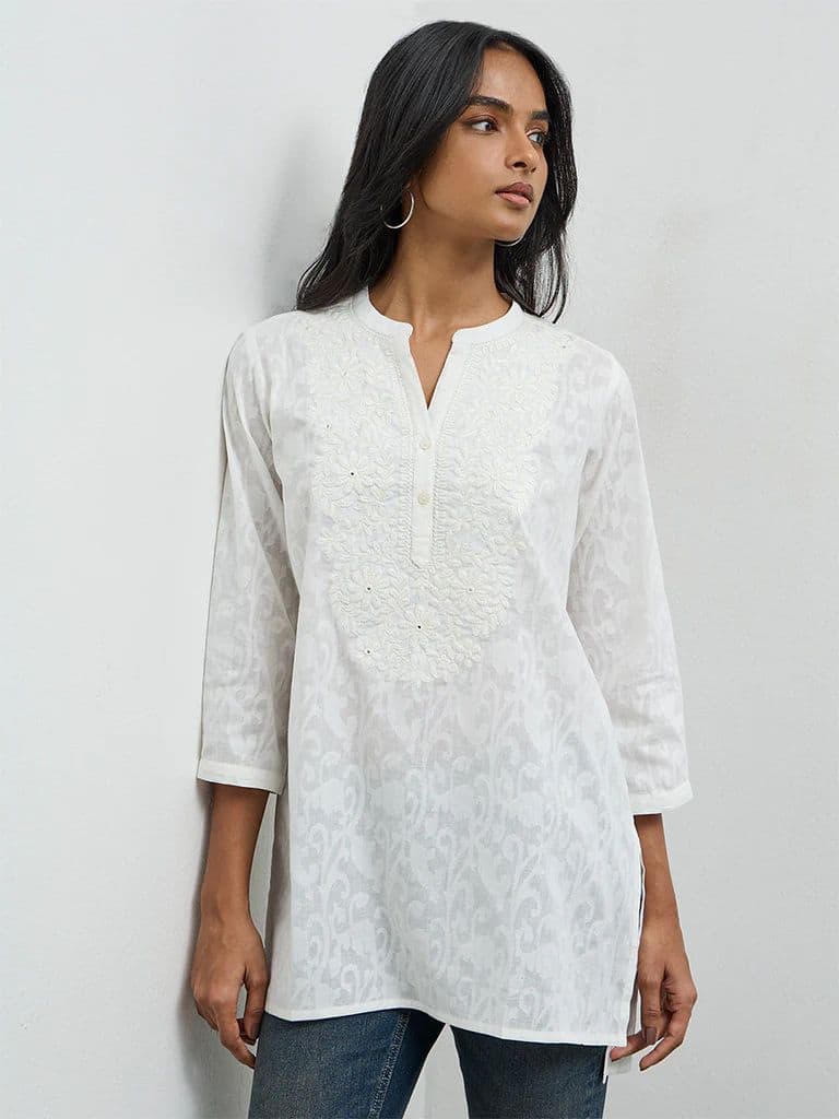 Utsa White Floral Embroidered Cotton-Blend Kurti — photo 2