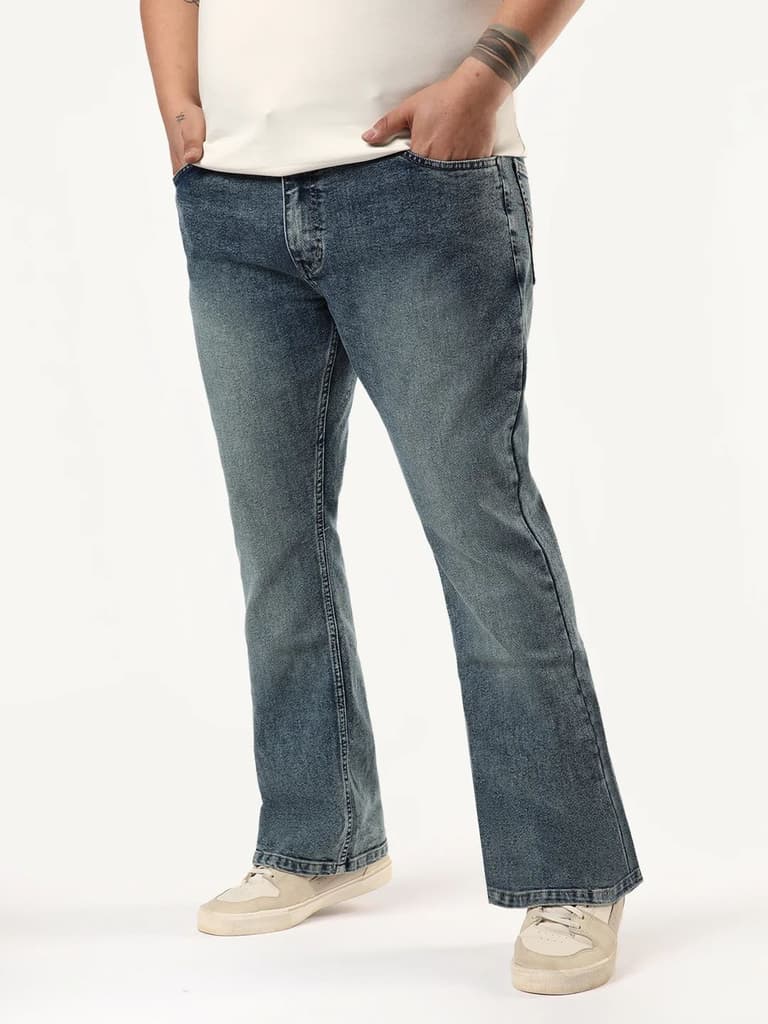 Plus Men's Light Blue Bootcut Fit Mid Rise Tinted Heavy Washed Jeans Stretchable — photo 2