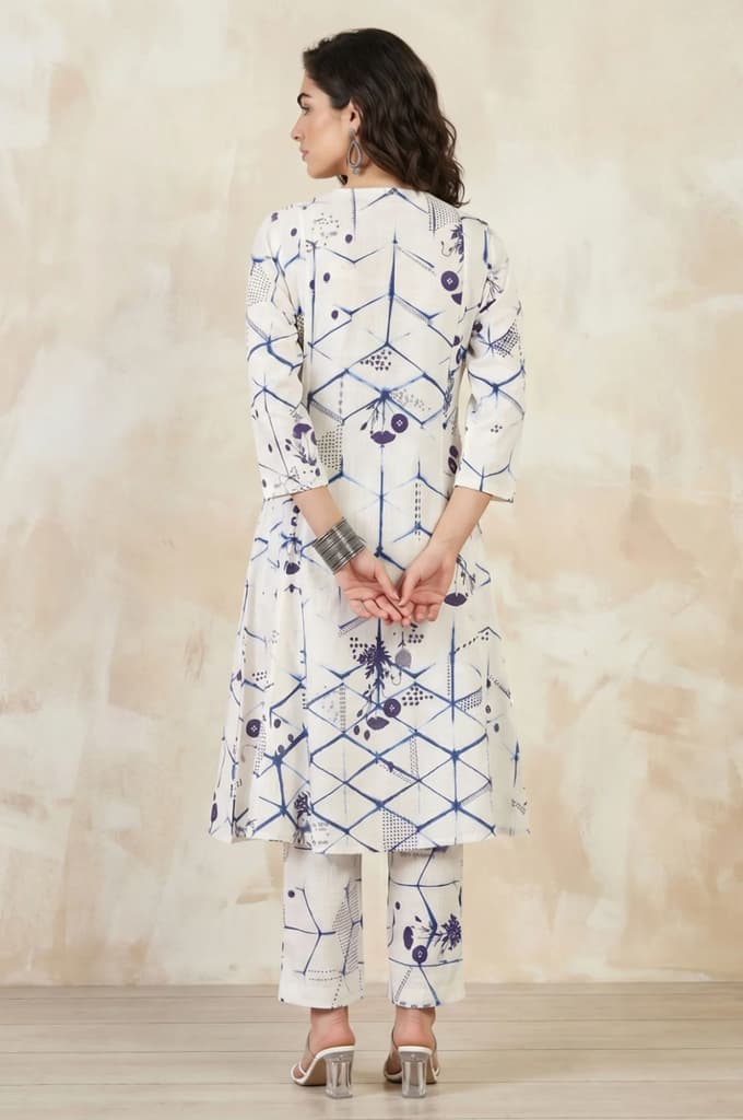 White Floral Printed Pure Cotton Straight Kurta — photo 5