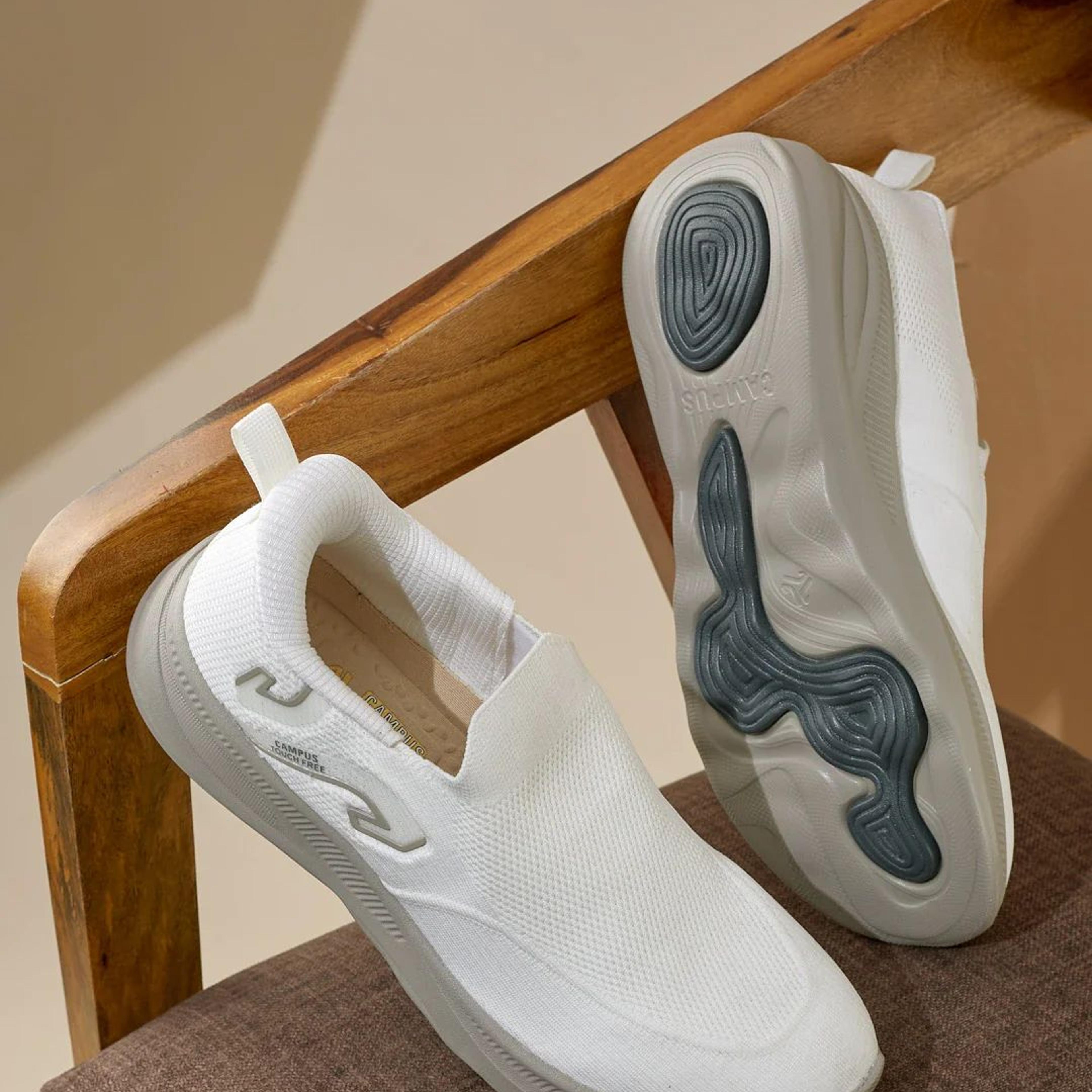 AIRO White Men's Walking Shoes