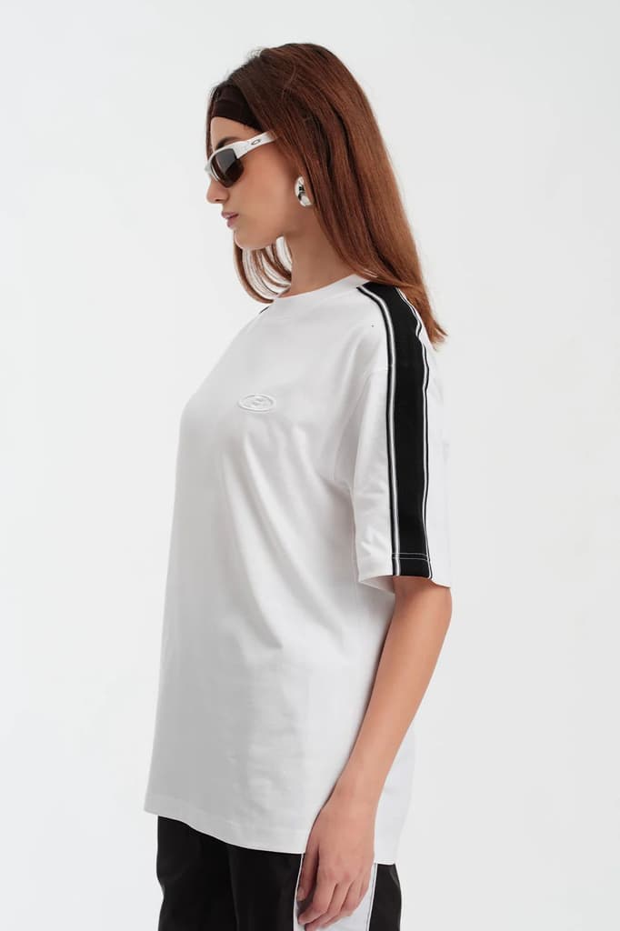 Monostripe Oversized T-Shirt — photo 5