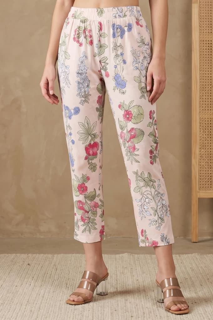 Peach Floral Printed Pure Cotton Straight Fit Pants — XS