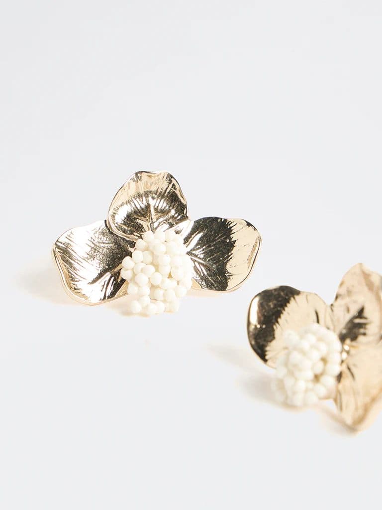 Westside Accessories Gold Flower Beaded Stud Earrings — photo 3