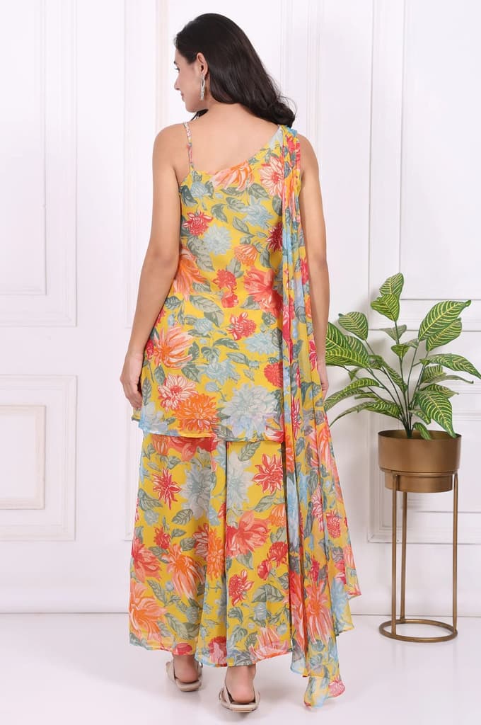 Yellow Floral Printed Straight Kurta and Flared Pants Set — photo 5