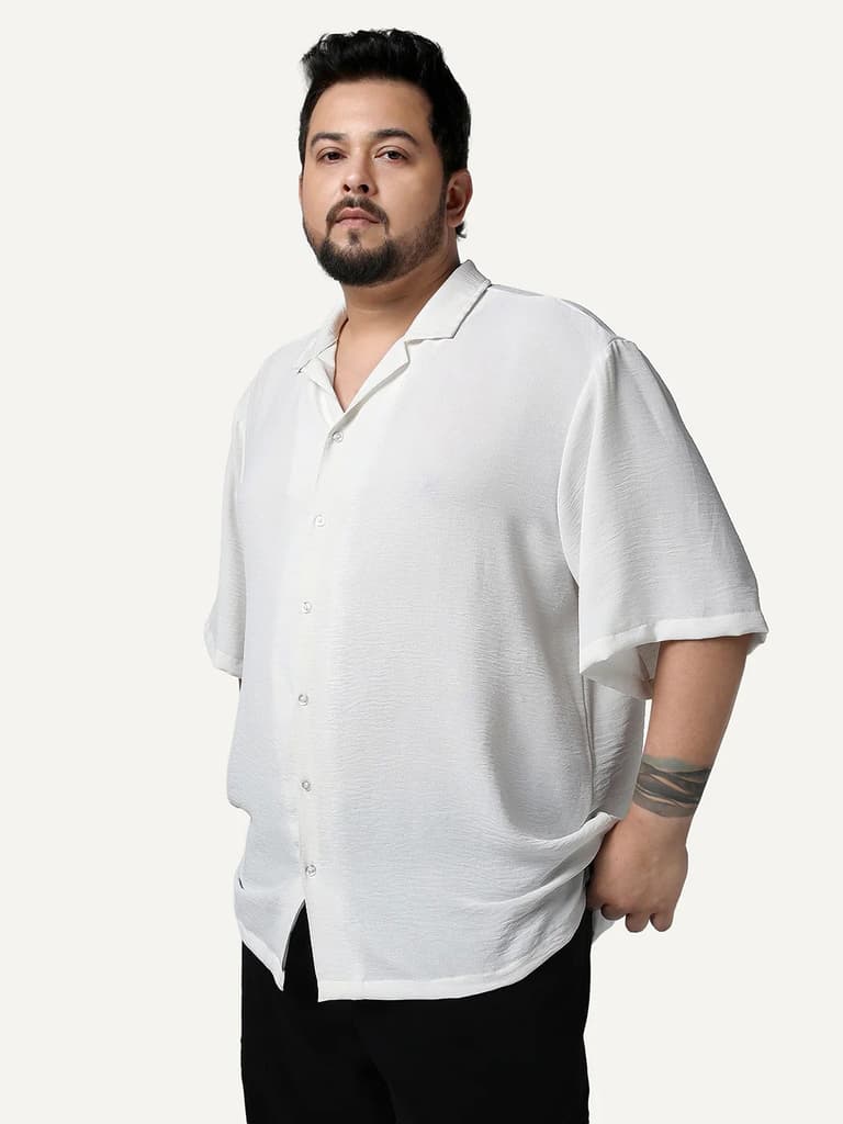 Plus Men's White Cotton Half Sleeve Relaxed Fit Textured Shirt with Cuban Collar — photo 2