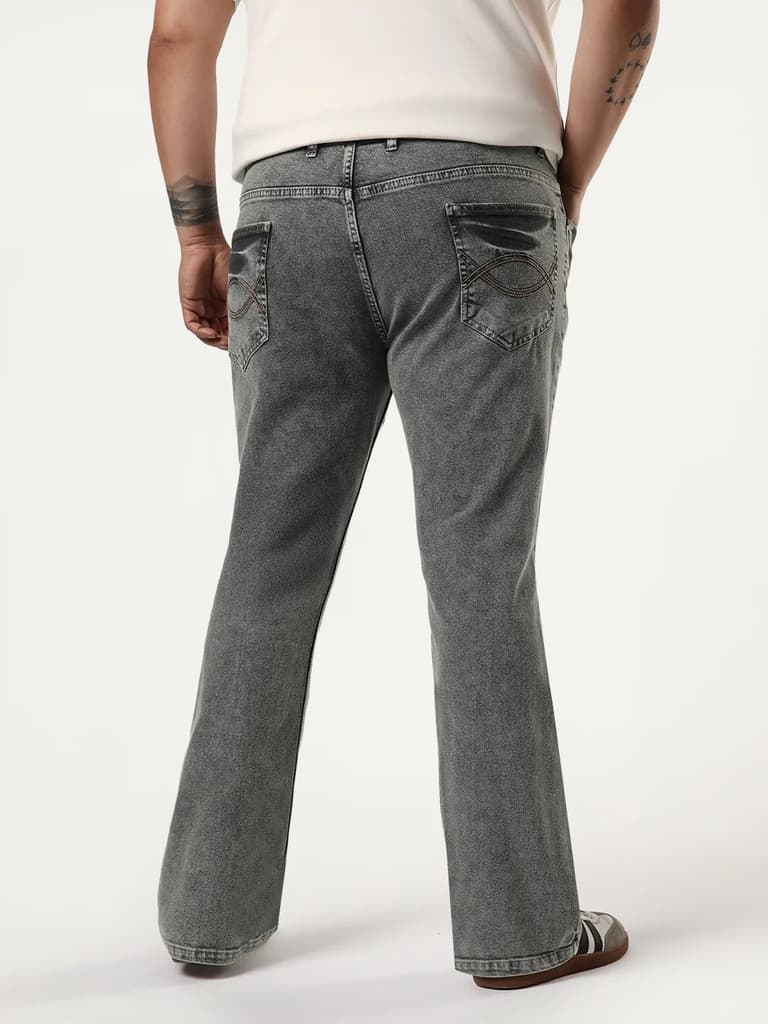 Plus Men's Light Grey Bootcut Fit Mid Rise Acid Wash Jeans Stretchable — photo 3