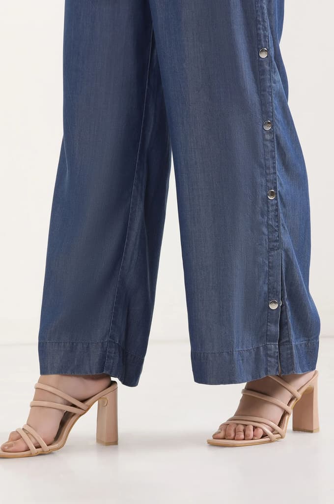 Blue Solid Wide Leg Denim Palazzo With Side Buttons — photo 8