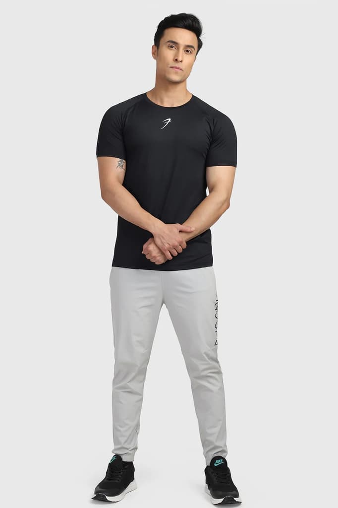 Sleek T-shirt Black / Logo — photo 2