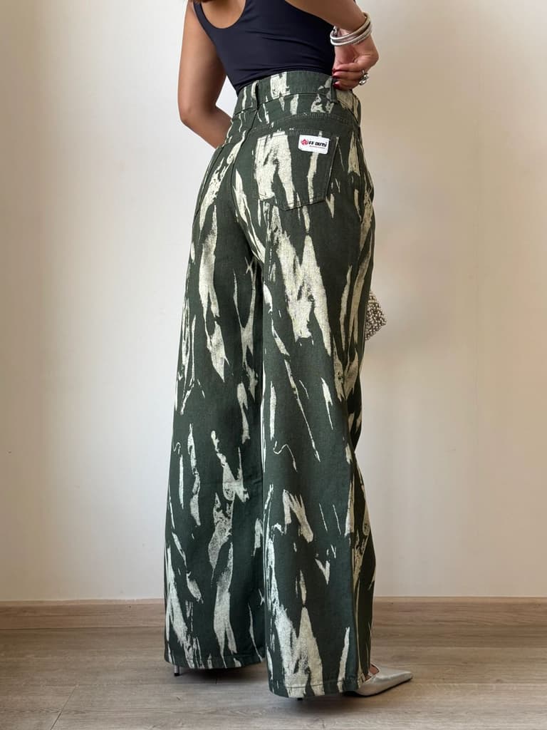 Claw Strike Baggy Wide Leg Jeans — photo 3