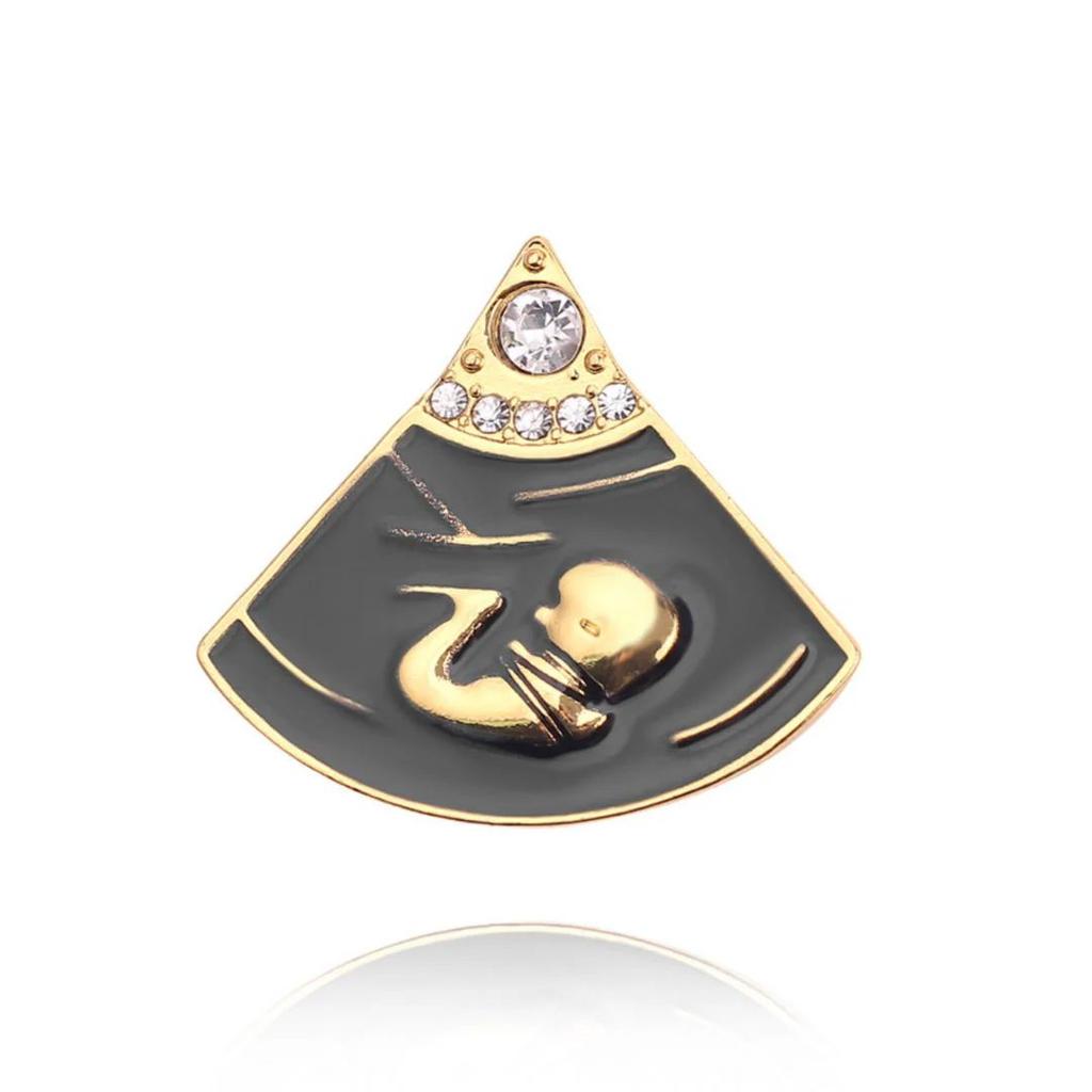 Doctor Badge Pin : Scrubs and Smiles | Gifts for Gynae, Baby Care Doctors — photo 2