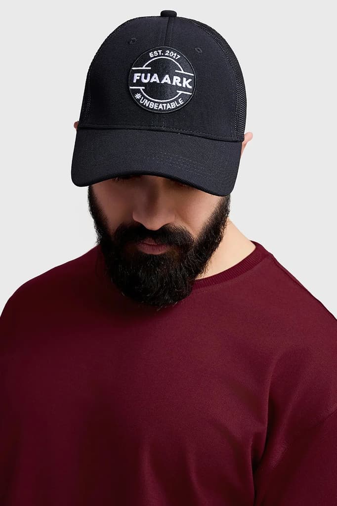 Unbeatable Trucker Cap Black/Black — photo 3