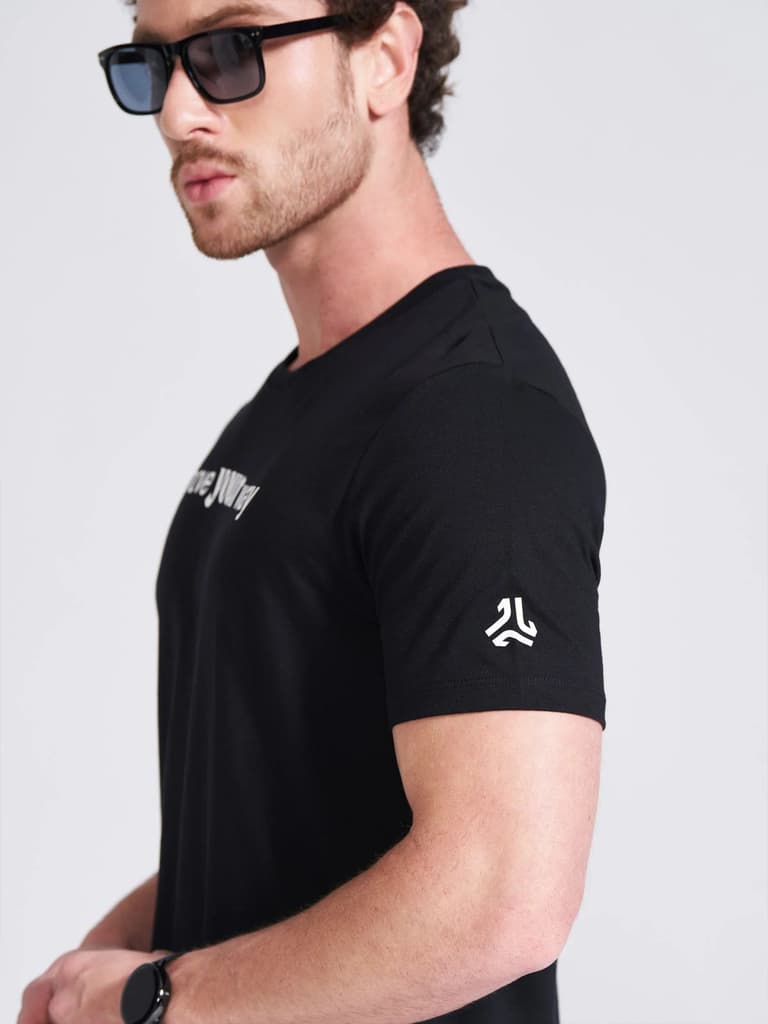 Men's Black Printed Round Neck T-Shirt — photo 4