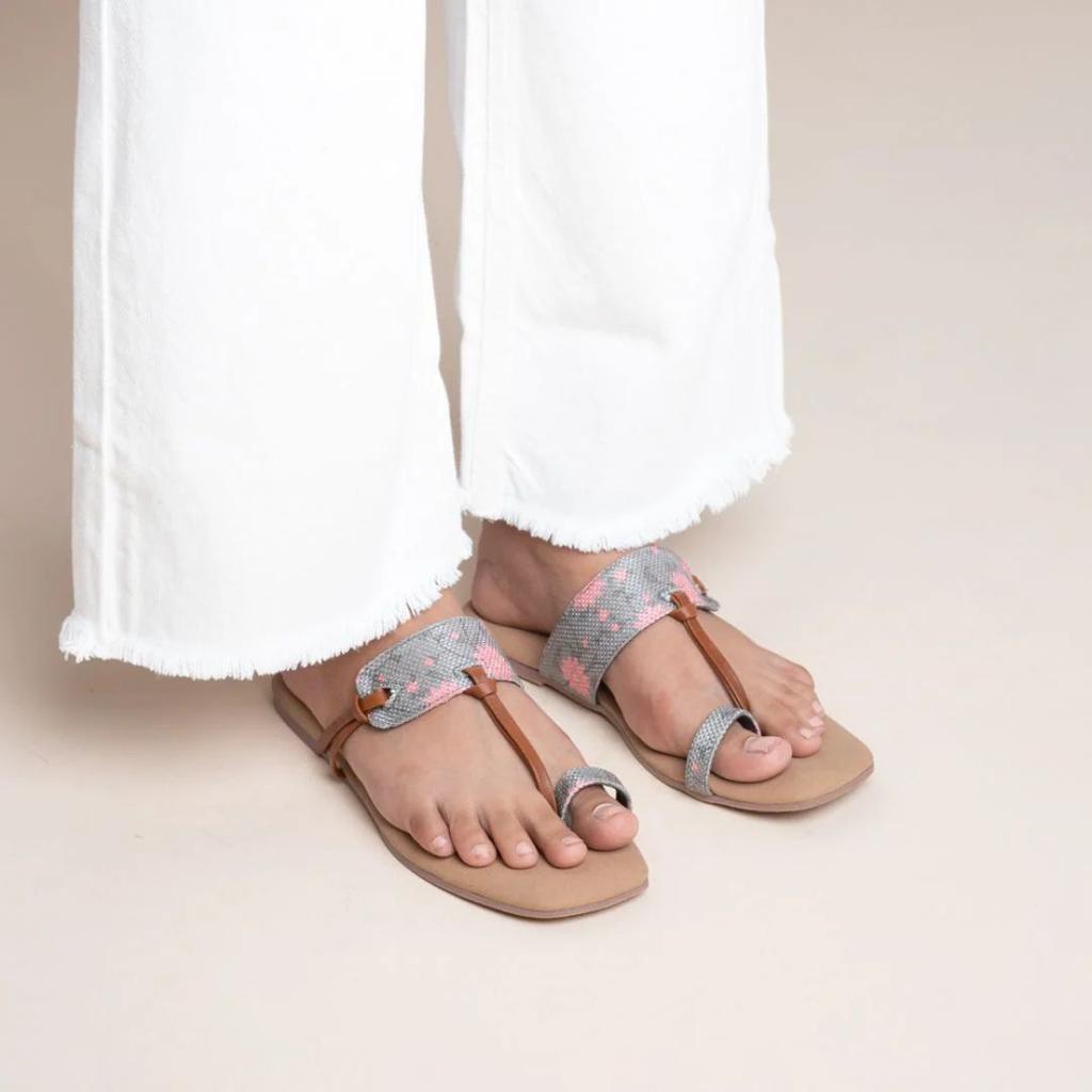 Kadapa Garden Women's Chappals — photo 5