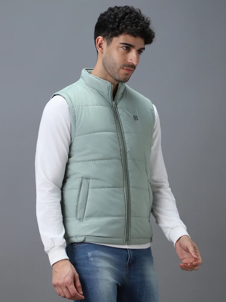 Men's Green Sleeveless Zippered Puffer Jacket — photo 2