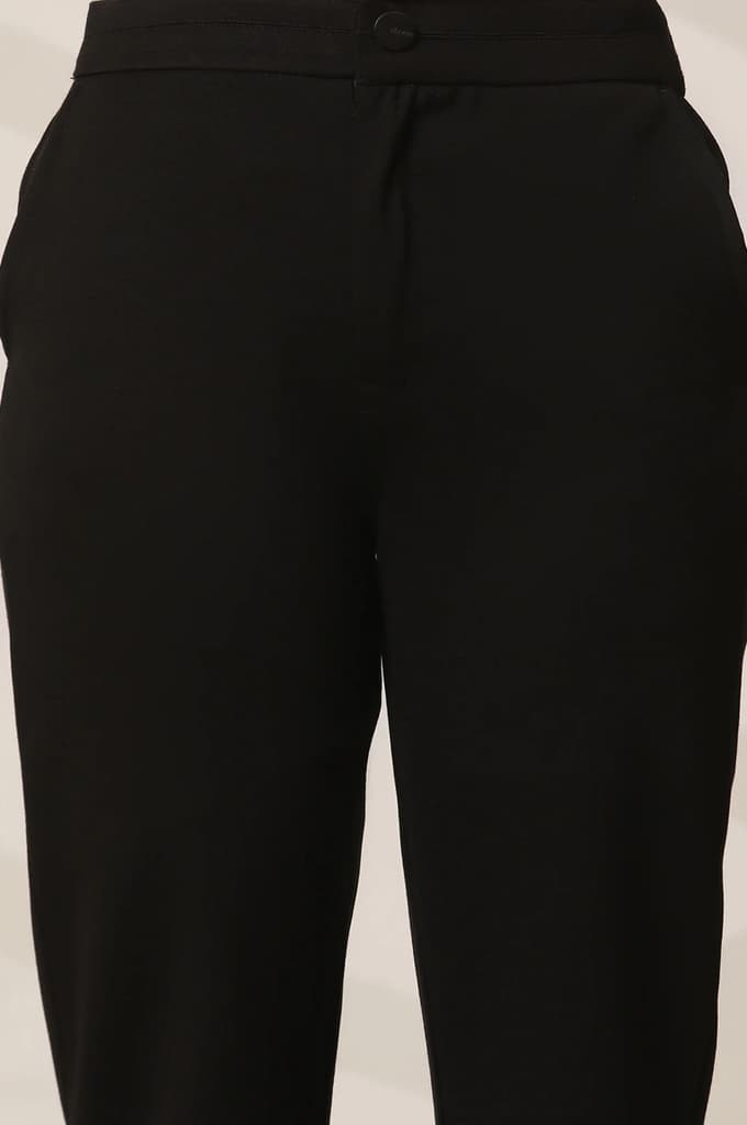Black Solid Straight Fit Pants With Elasticated Waist — photo 6