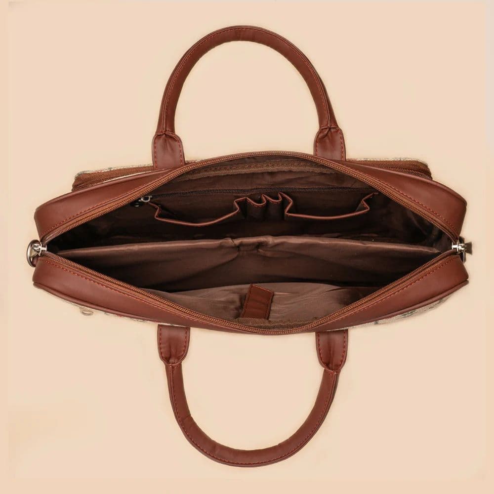 Royal Indian Peacock Motif Laptop Bag — photo 4