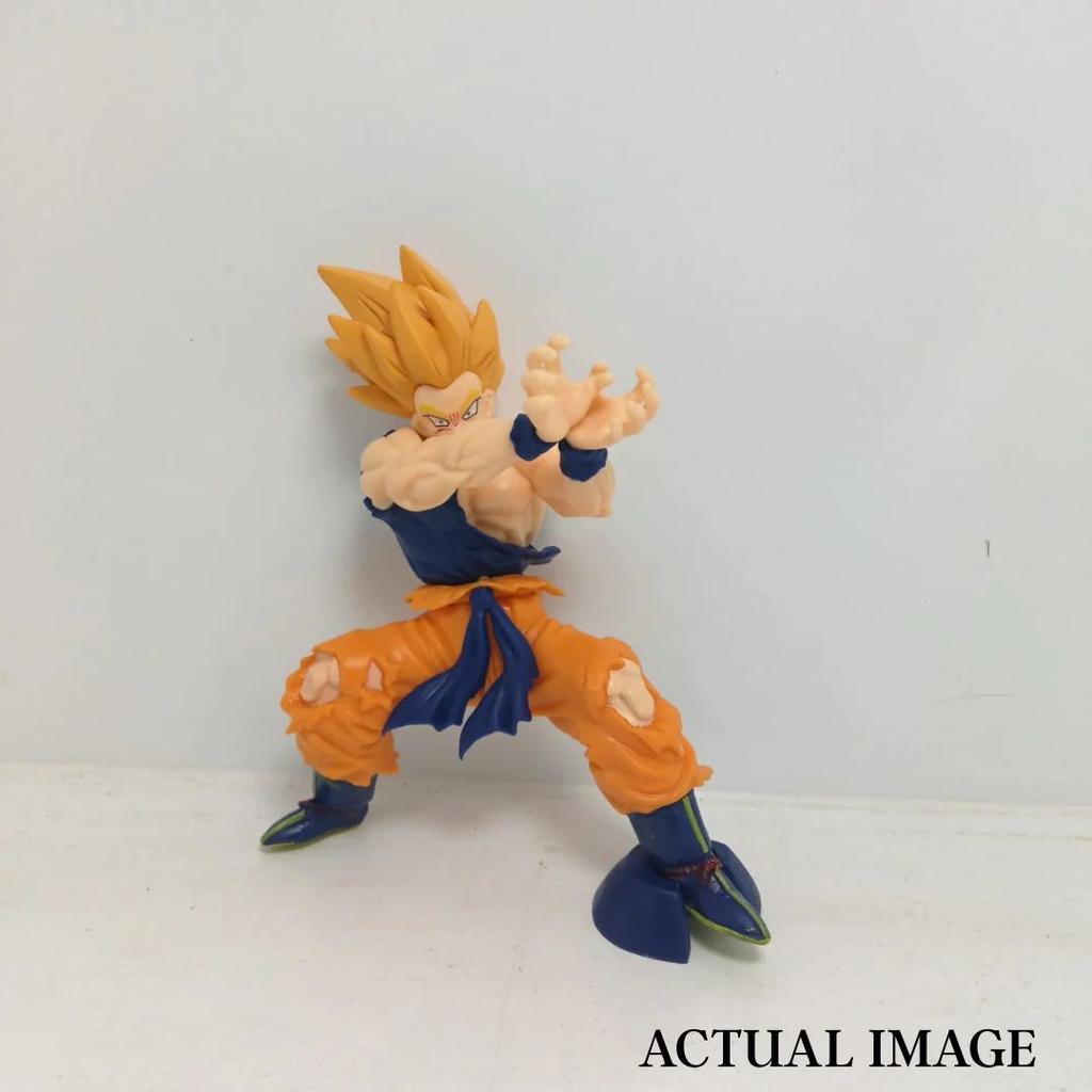 Dragon Ball FighterZ – Goku Battle Pose Statue Collection — photo 8