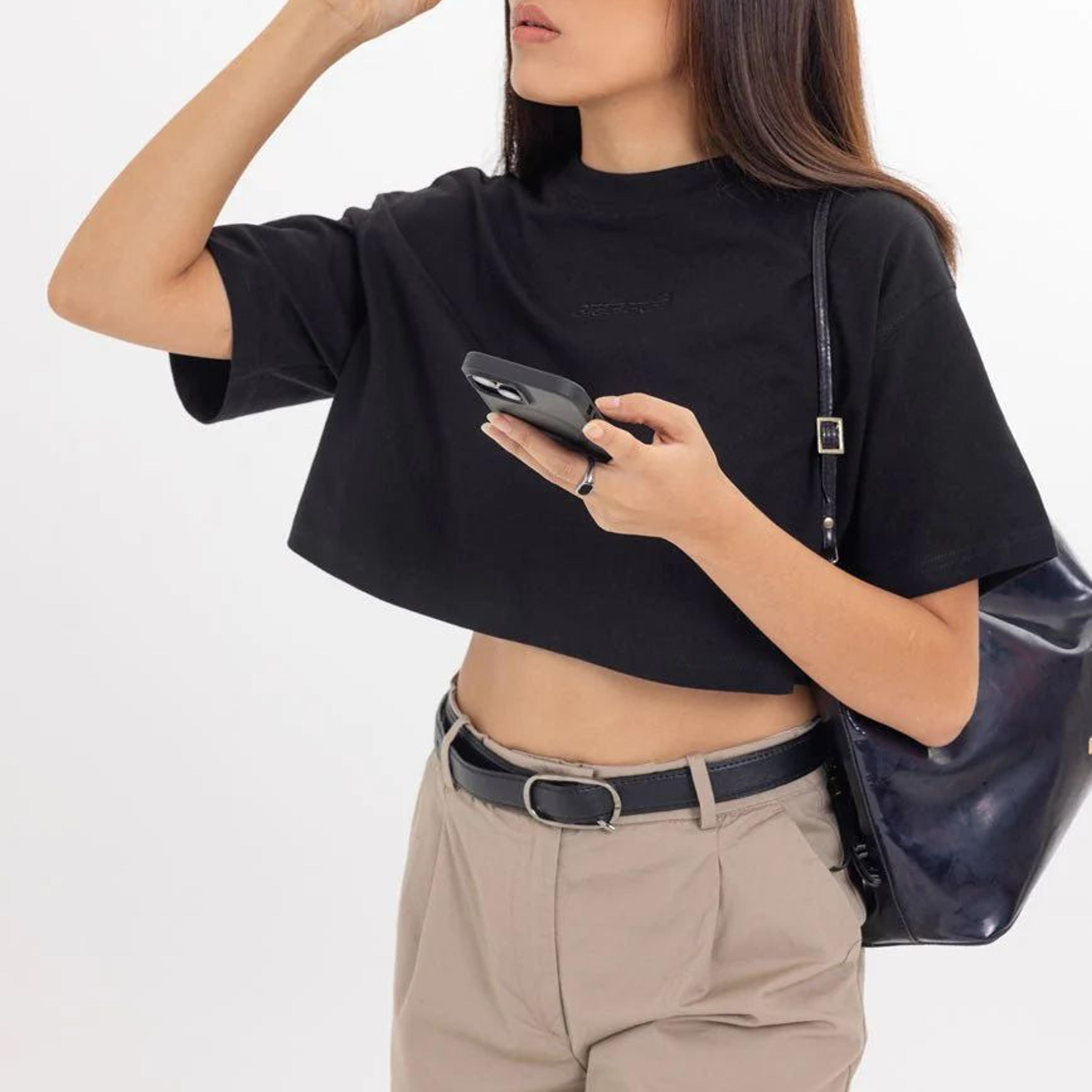 Holy // Womens Cropped Box Fit Tee