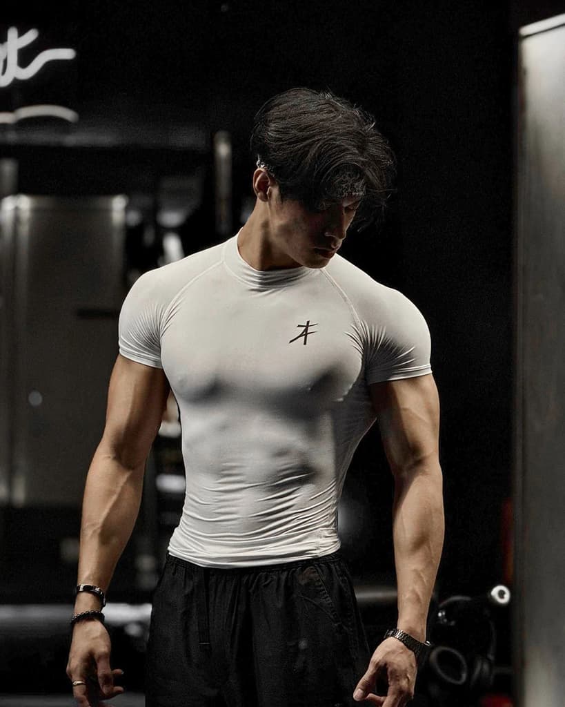 Hustle High Neck Compression T-shirt
