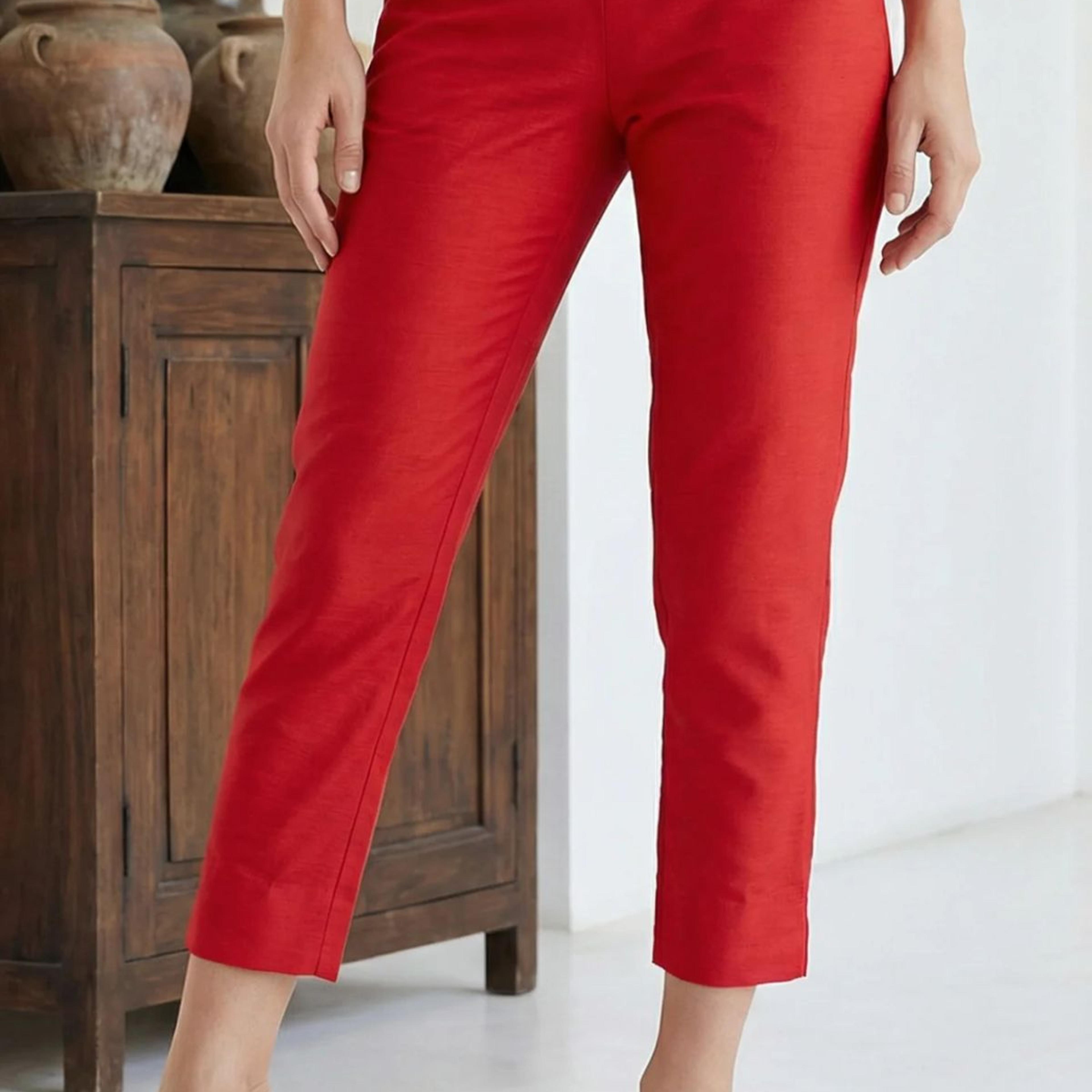 Red Solid Slim Fit Ankle Length Trousers