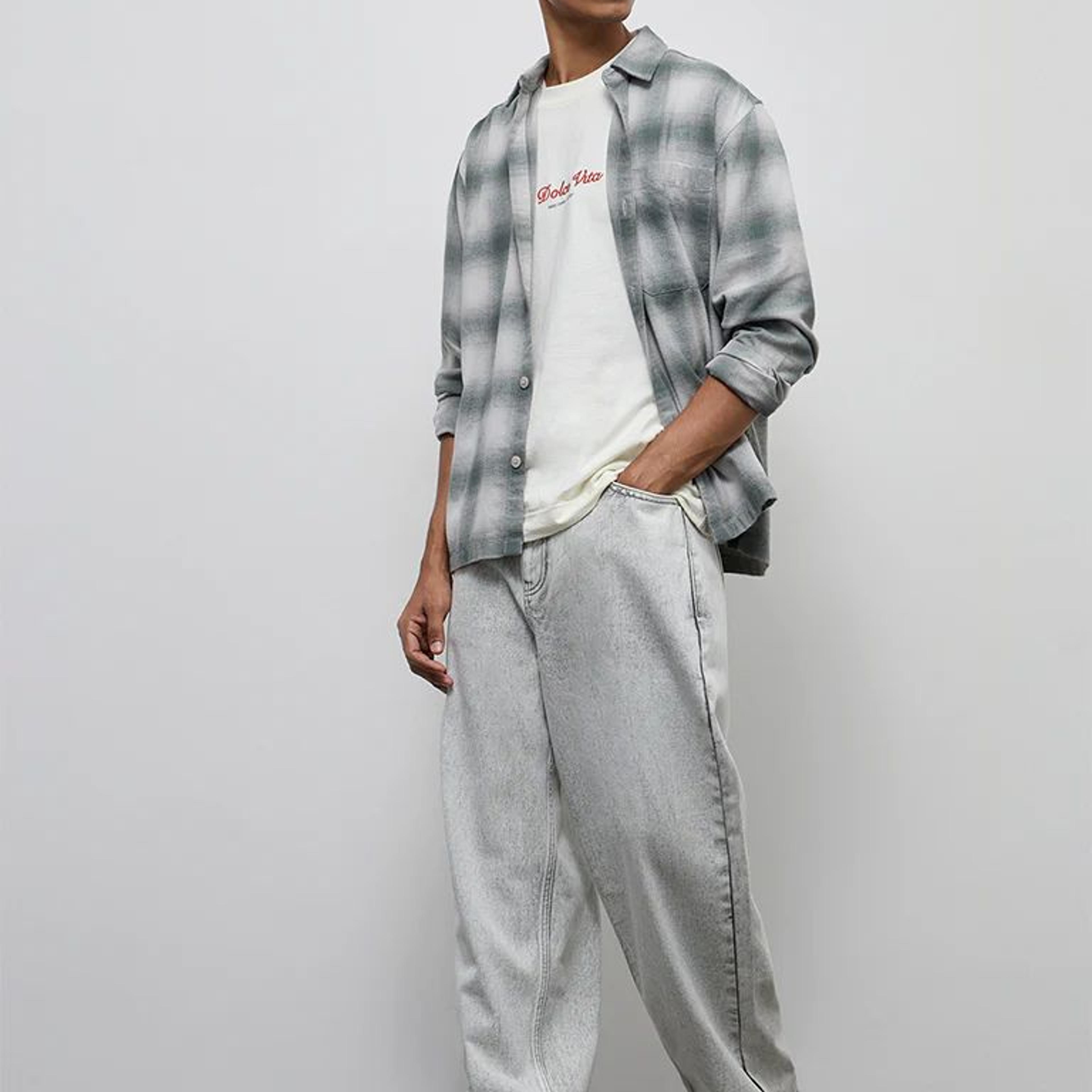 Nuon Grey Faded Mid-Rise Skater-Fit Jeans