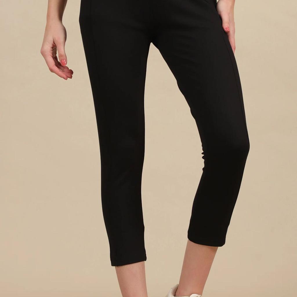 Black Solid Skinny Fit Yoga Tights With Elasticated Waist