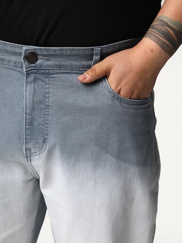 Plus Men's Light Grey Straight Fit Heavy Washed Faded Denim Jeans Stretchable — photo 6